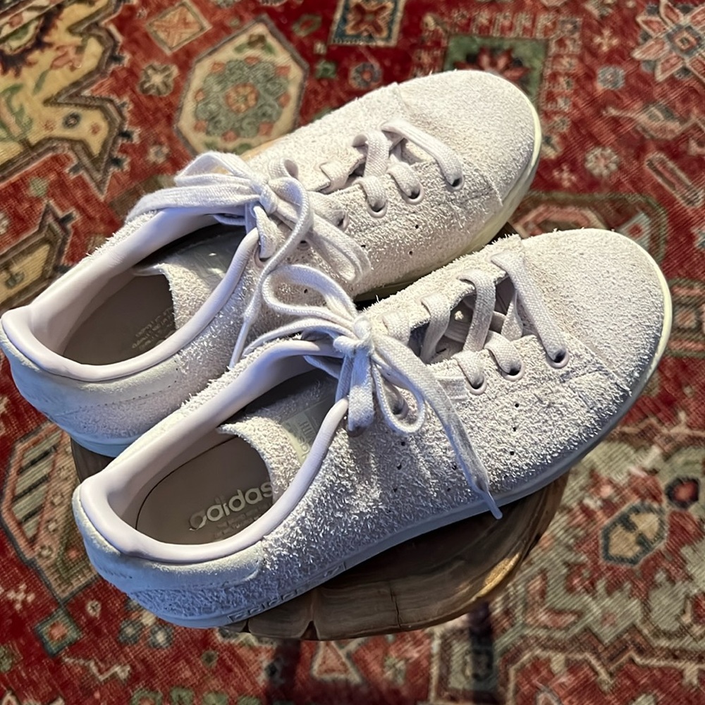 Adidas Stan Smith lilac suede sneakers